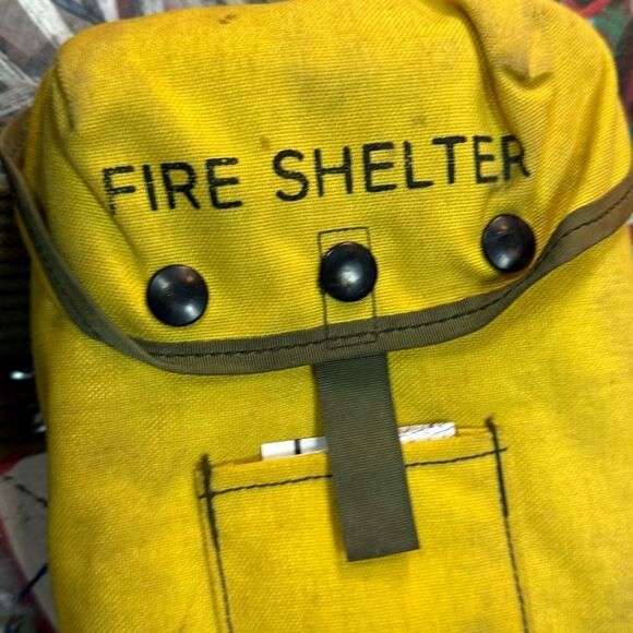 80s Fire Shelter Kit w Yellow Canvas Case & Instructions - Firefighter Gear - Picture 4 of 9